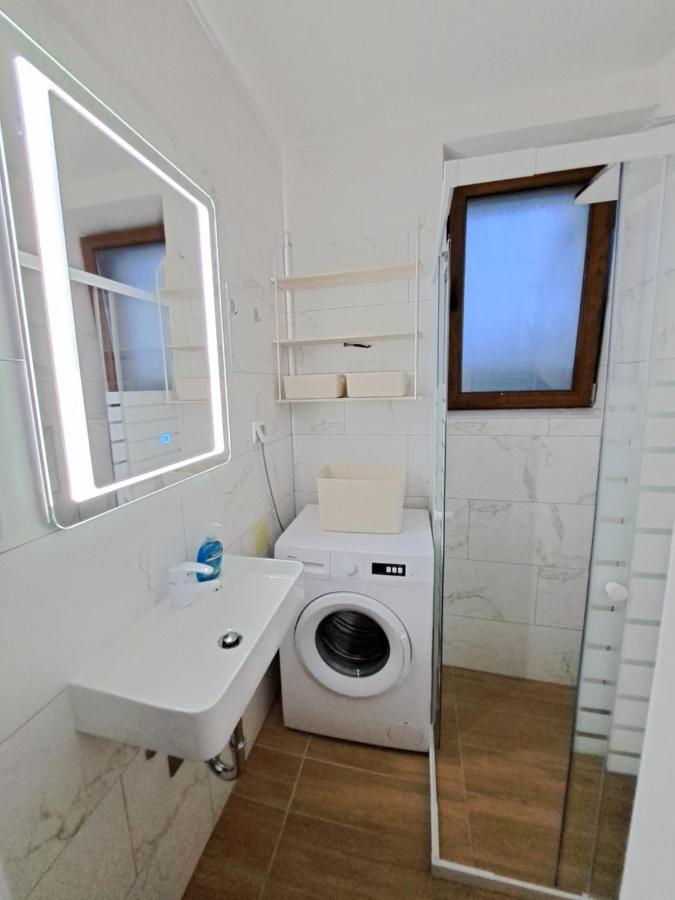 Studio Apartment Nina Novigrad Istria Exterior foto
