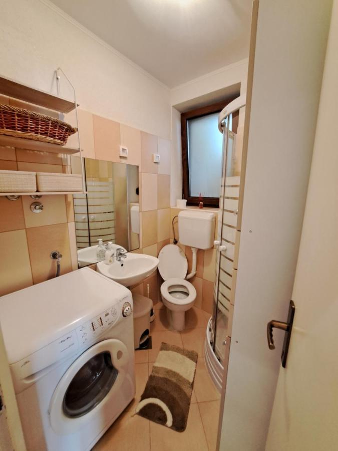 Studio Apartment Nina Novigrad Istria Exterior foto